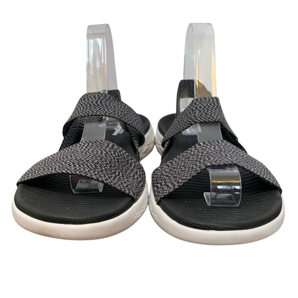 Skechers Gogamax Sandals Womens 8 Black Slip On Comfort Vacation Walking Stretch - Picture 4 of 10